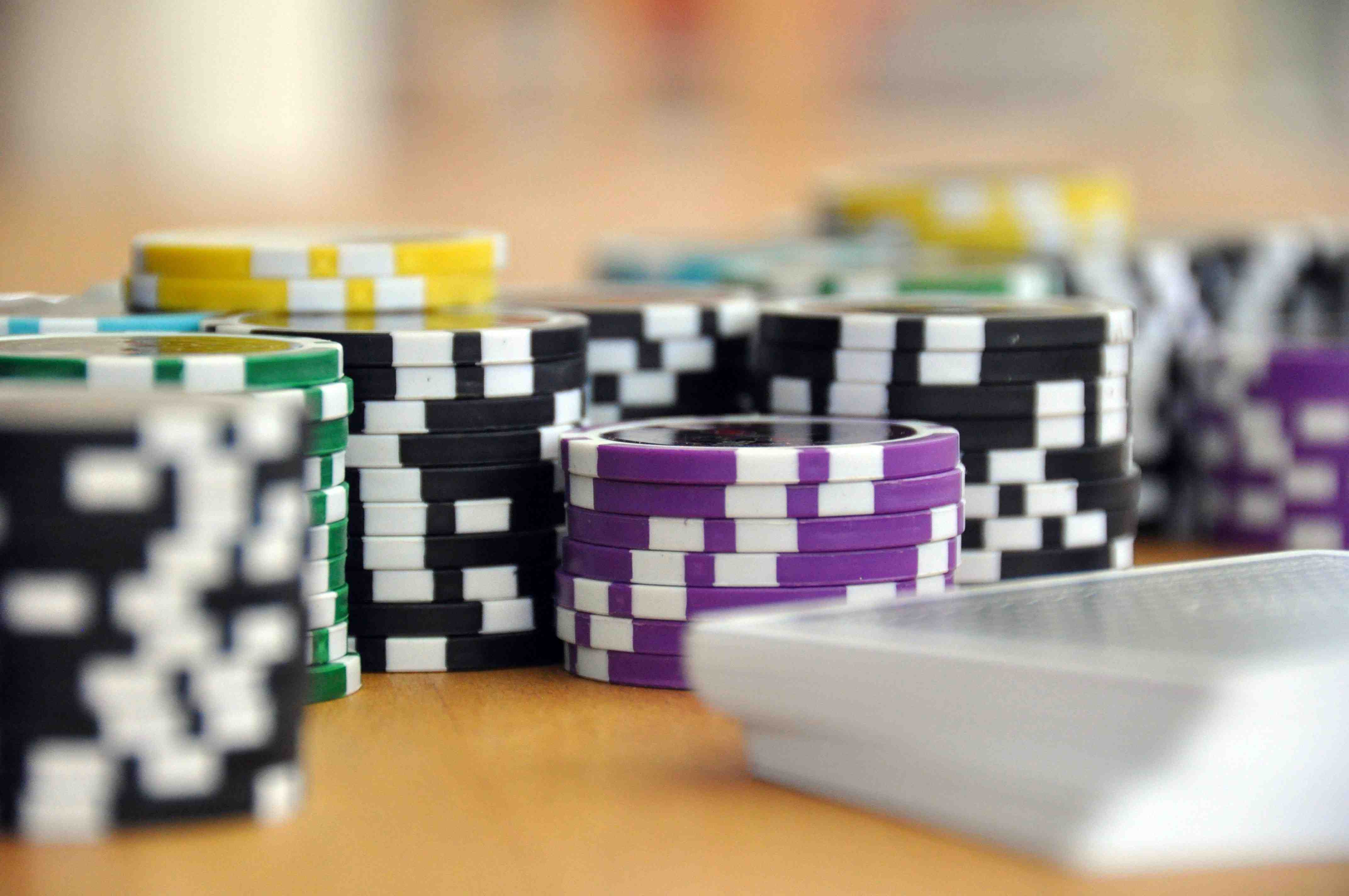 Pertandingan bulu tangkis nasional dan dunia tersedia di rules34